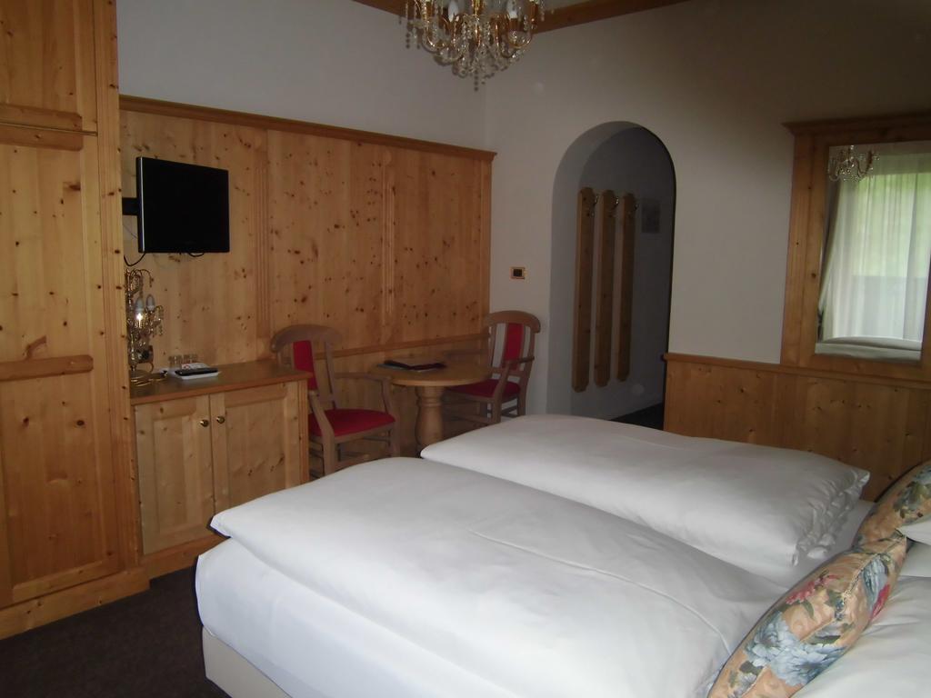 Hotel Evaldo Arabba Ruang foto