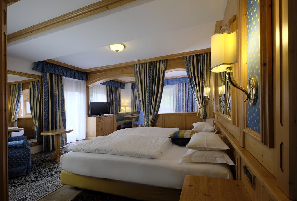 Hotel Evaldo Arabba Bagian luar foto